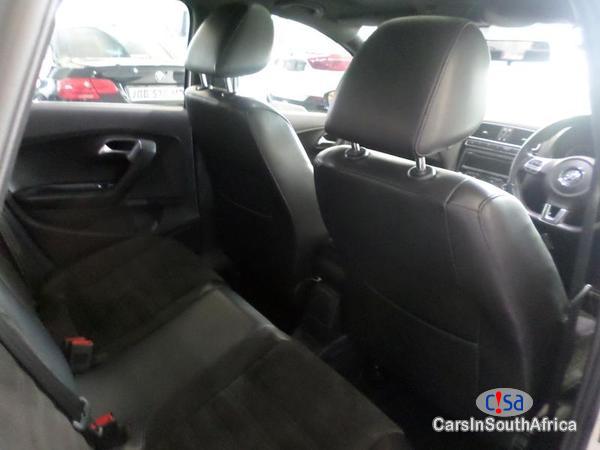 Volkswagen Polo Automatic 2012 - image 6
