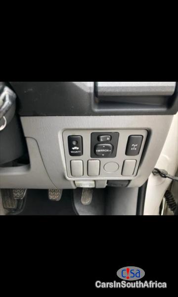 Toyota Hilux 2.7 Vvti Raider, Manual 2009 in South Africa - image