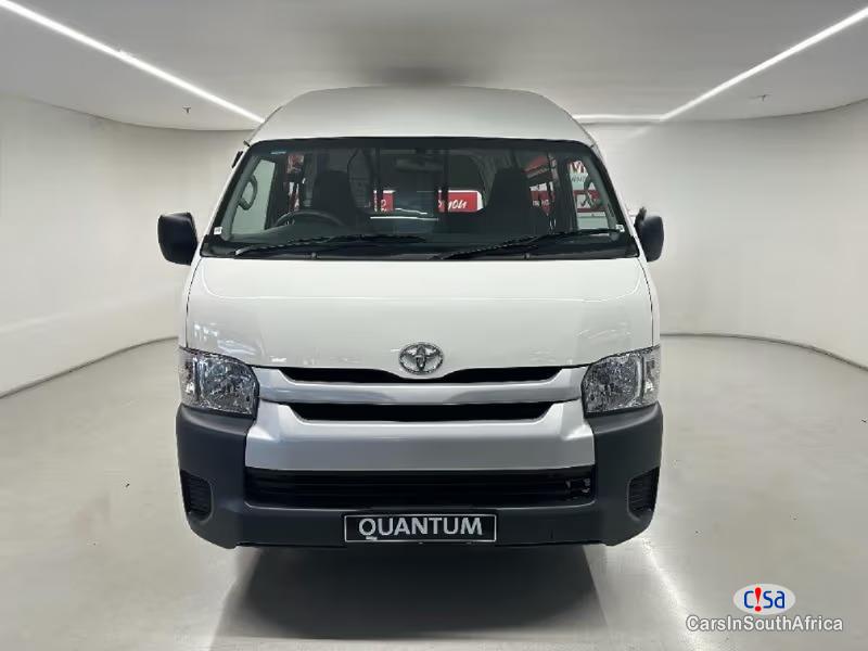 Toyota Quantum 2.7 Manual 2022