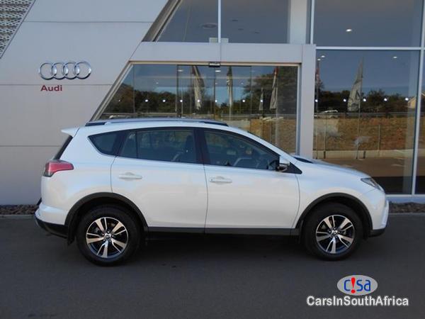 Toyota RAV-4 Manual 2015 in Limpopo