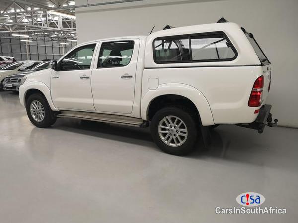 Toyota Hilux Manual 2014 in South Africa