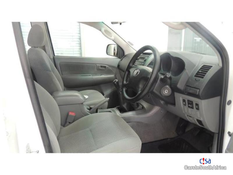 Toyota Hilux Manual 2010 in South Africa