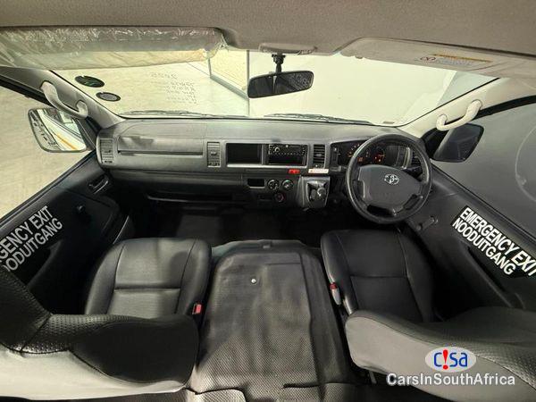 Picture of Toyota Quantum 2.5 D-4D Sesfikile 16-Seat Manual 2022 in Gauteng