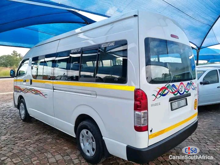 Toyota Quantum 2.5 D-4D Sesfikile 16-Seat Manual 2021