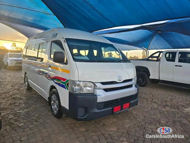 Picture of Toyota Quantum 2.5 D-4D Sesfikile 16-Seat Manual 2021