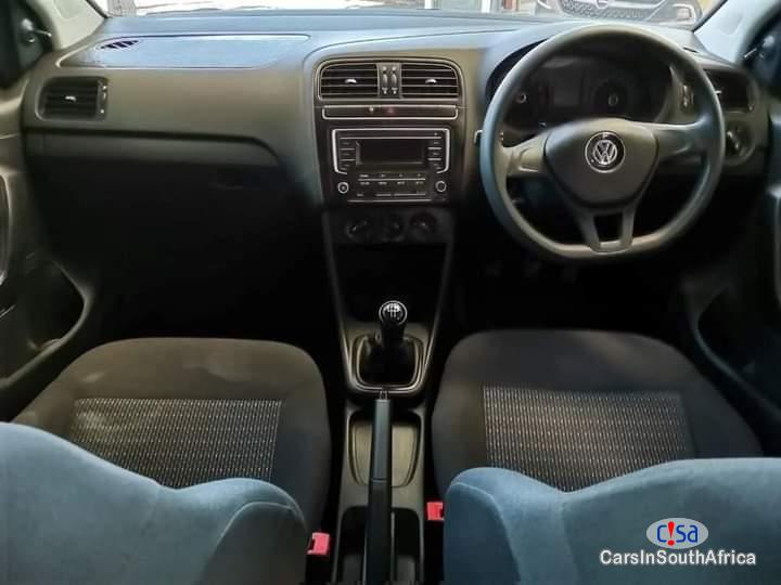Volkswagen Polo 1.2 Automatic 2018 - image 4