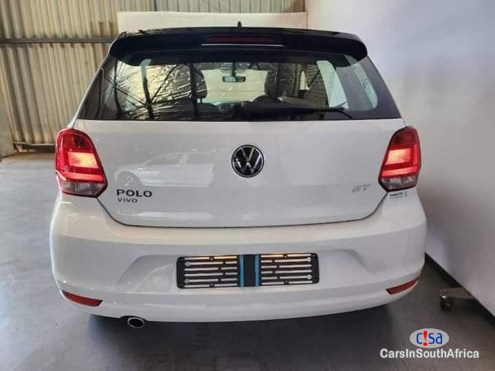 Volkswagen Polo 1. Manual 2021 - image 2