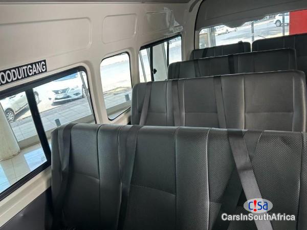 Toyota Quantum 2.5 D-4D Sesfikile 16-Seat Manual 2022 in South Africa
