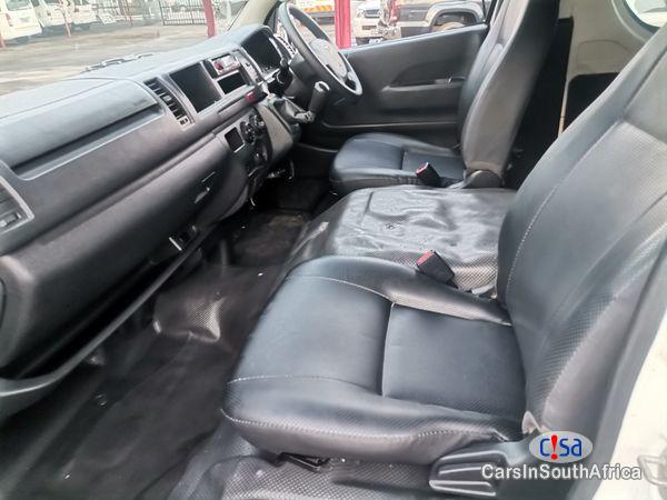 Toyota Quantum 2.5 D-4D Sesfikile 16-Seat Manual 2020 in KwaZulu Natal