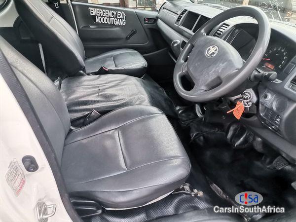Toyota Quantum 2.5 D-4D Sesfikile 16-Seat Manual 2021 in Free State
