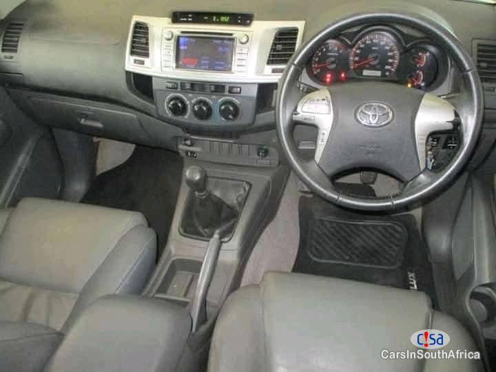 Toyota Hilux 3.0 D4-D Double Can 4x4 Raider Manual 2016
