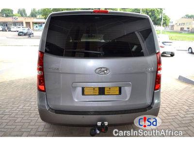 Hyundai H-1 2.5 Automatic 2016 in South Africa