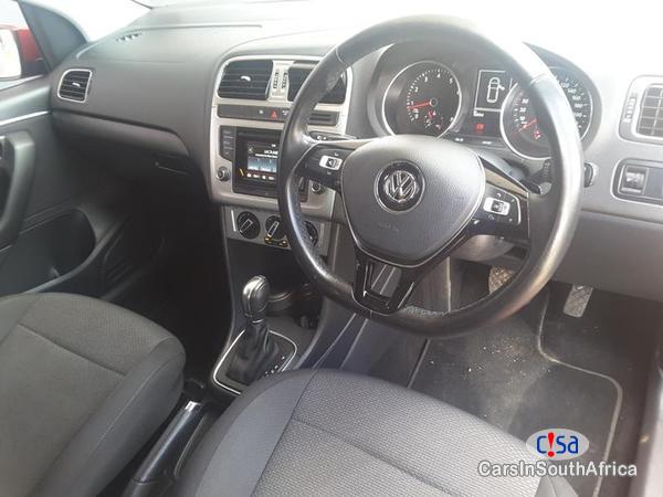 Volkswagen Polo Automatic 2012 - image 4