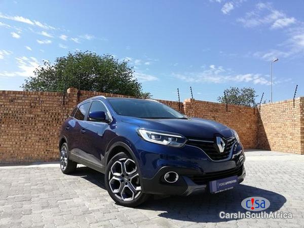 Renault Clio Manual 2017 - image 2