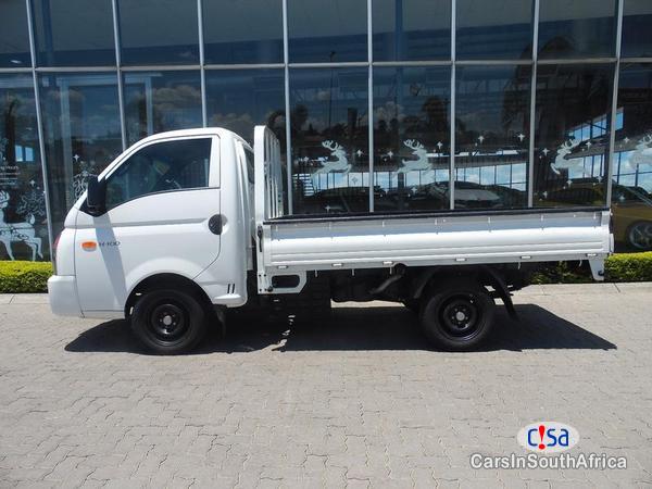 Hyundai H100 Manual 2018 - image 2