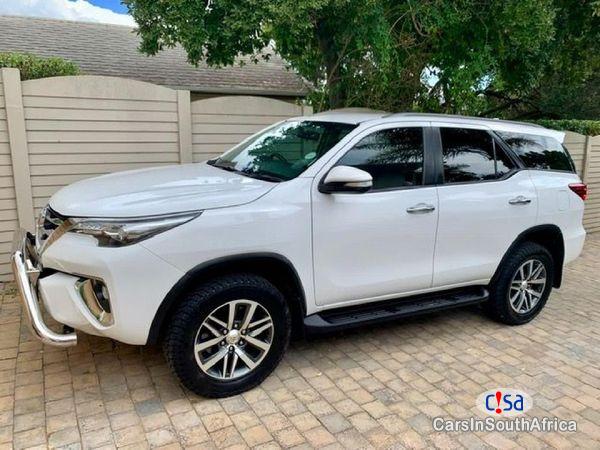 Toyota Fortuner 2.8 Manual 2021 - image 4