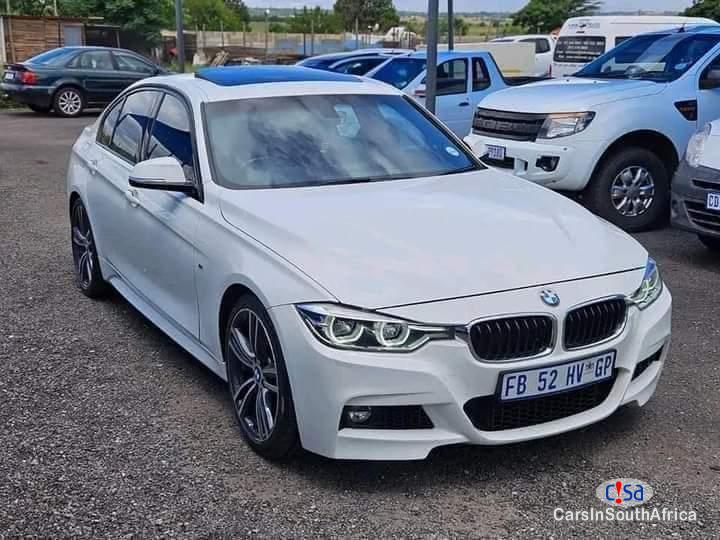 BMW 3-Series 33i Automatic 2016 - image 2