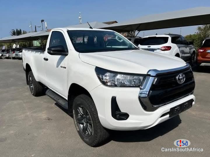 Toyota Hilux 2.4 Manual 2022 in South Africa