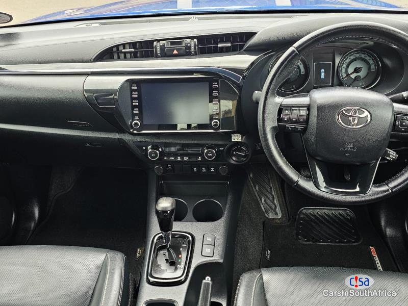 Toyota Hilux 2.8L LEGEND50 0813350925 Automatic 2020 - image 5