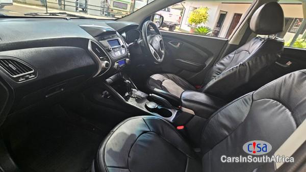 Hyundai ix35 2.0 Automatic 2011 - image 3