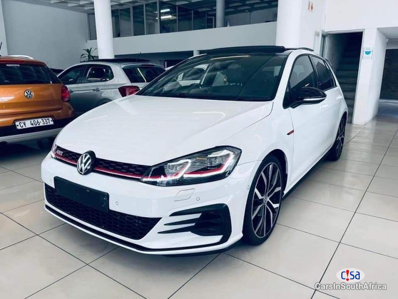 Volkswagen Golf 7-2.0 GTI Automatic 2019 - image 5
