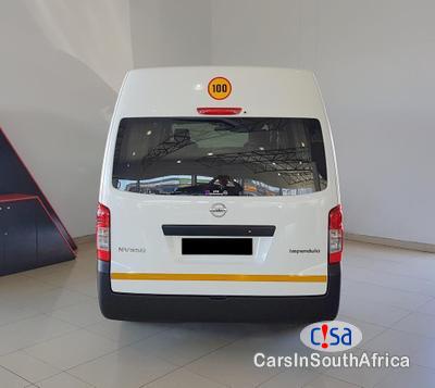 Nissan NV350 2.5L 16 Seater Manual 2018 - image 5
