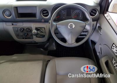 Nissan NV350 2.5L 16 Seater Manual 2018 - image 7