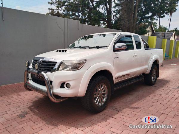 Toyota Hilux 3.0 D4D Manual 2015 - image 3