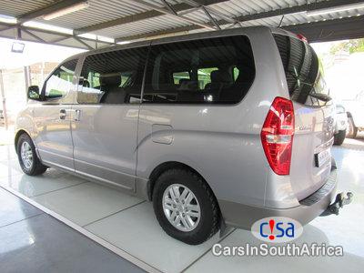 Hyundai H-1 2.5 Automatic 2016