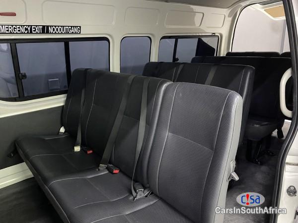 Toyota Quantum 2.5 D-4D Sesfikile 16-Seat Manual 2021 - image 3