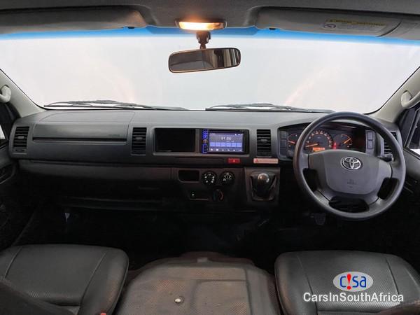 Toyota Quantum 2.5 D-4D Sesfikile 16-Seat Manual 2021 - image 4