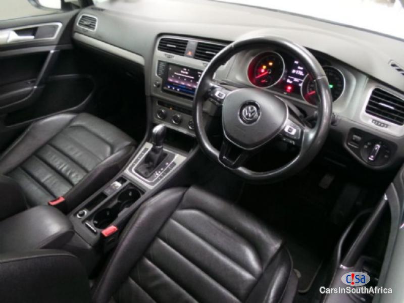 Volkswagen Golf 2.0 Manual 2017 in South Africa