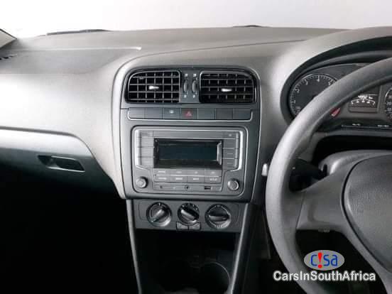 Volkswagen Polo 1.4 Manual 2015 - image 2
