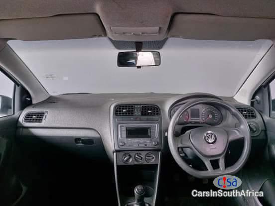 Volkswagen Polo 1.4 Manual 2015 - image 6