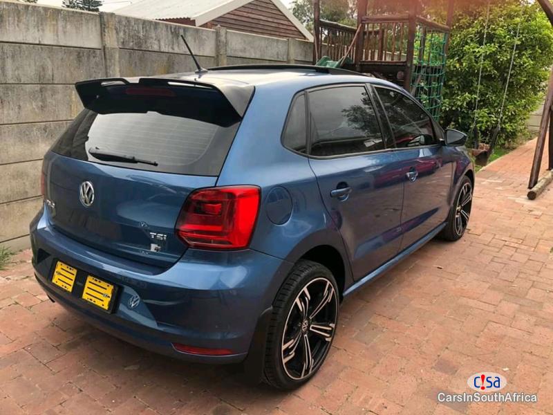 Volkswagen Polo 1.2tsi Manual 2015 - image 2