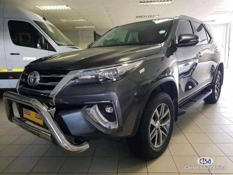 Toyota Fortuner Toyota Fortuner 2.4GD-6 Automatic 2023 - image 4
