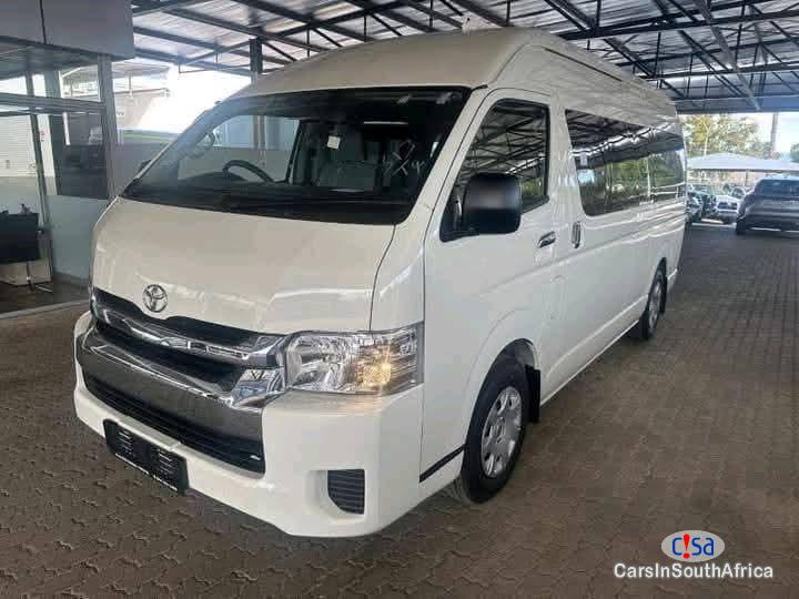 Picture of Toyota Quantum 2.5D GL 14 Seater Manual 2018