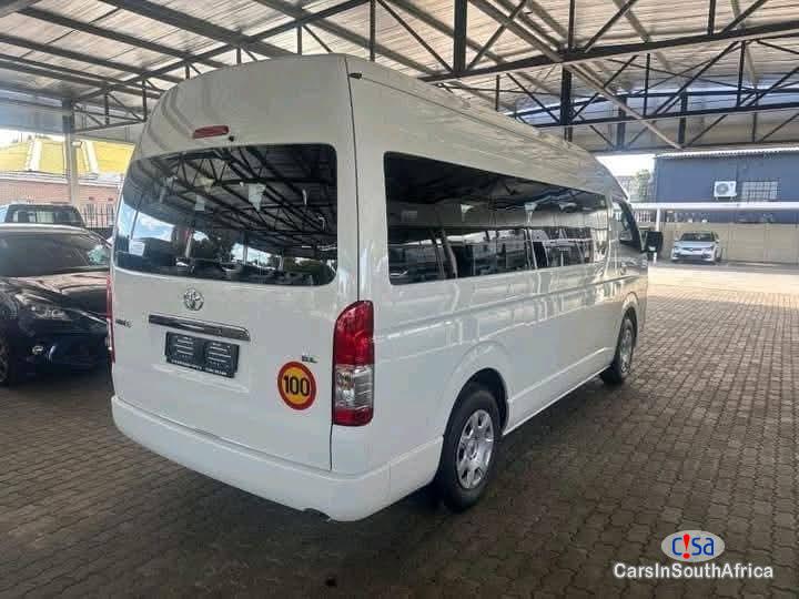 Toyota Quantum 2.5D GL 14 Seater Manual 2018 in Western Cape