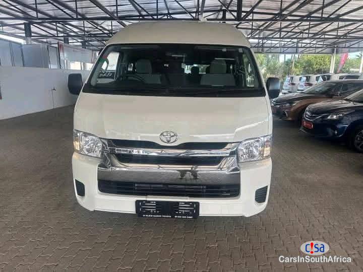 Picture of Toyota Quantum 2.5D GL 14 Seater Manual 2018 in Western Cape