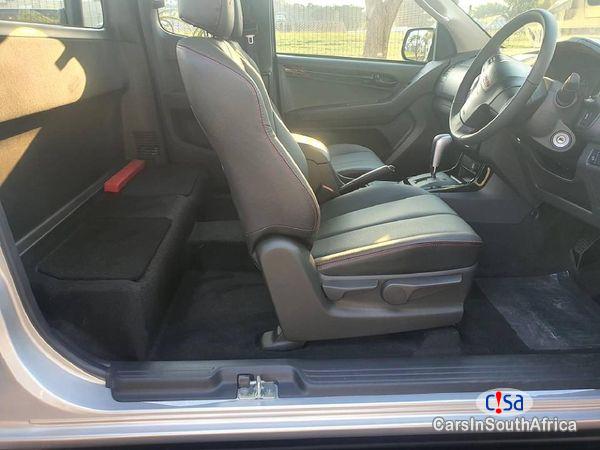 Picture of Isuzu Trooper 2.0 Automatic 2022 in South Africa