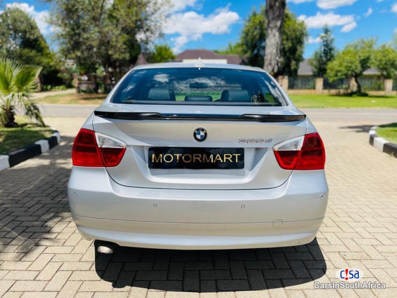 BMW 3-Series 2.0 Automatic 2011
