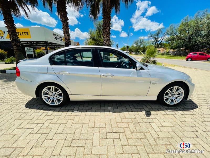 BMW 3-Series 2.0 Automatic 2011 - image 3