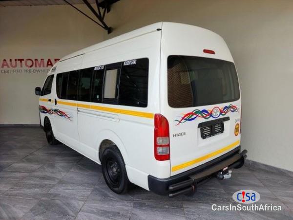 Toyota Quantum 2.5 D-4D Sesfikile 16-seeat Call 081 494 5928 Manual 2019 - image 3