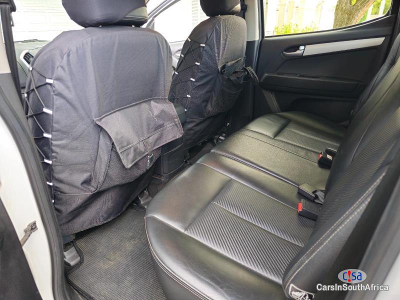 Isuzu KB300 0616417846 Automatic 2018 in South Africa