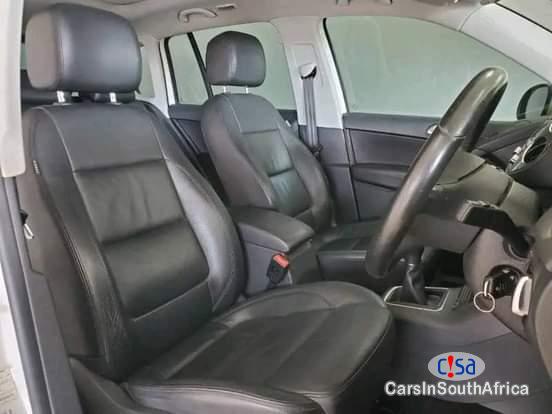 Volkswagen Tiguan 1 4 0671651564 Manual 2012 - image 9