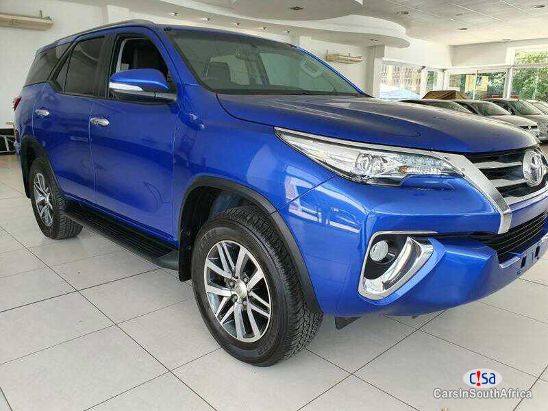 Toyota Fortuner 2.8 GD-6 Bank Repossessed Car Automatic Automatic 2018 - image 2