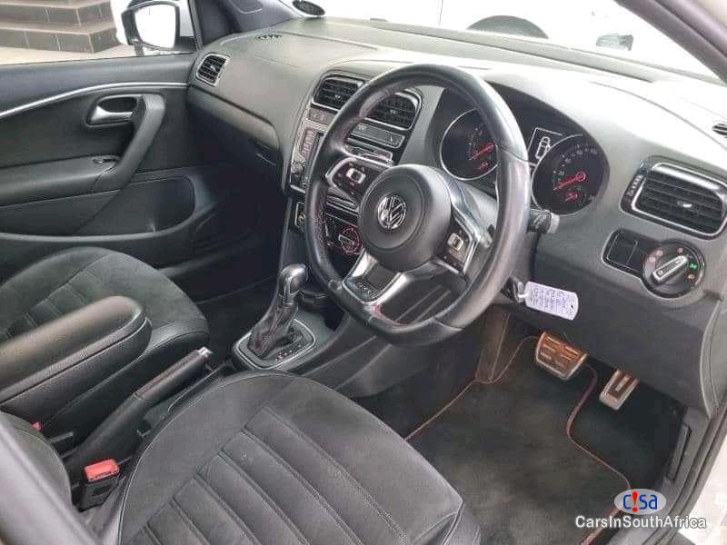 Volkswagen Polo 1.8 Automatic 2018 - image 8