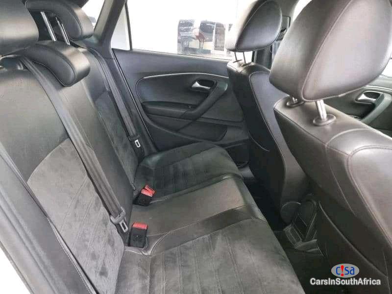 Volkswagen Polo 1.8 Automatic 2018 - image 9