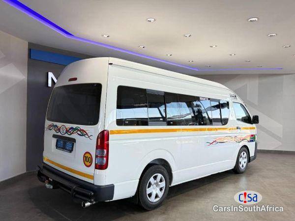 Toyota Quantum 2.5 D-4D Sesfikile 16-Seat Manual 2021 - image 2