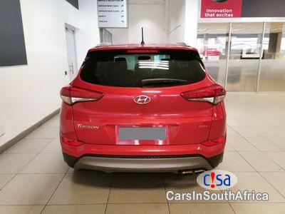 Pictures of Hyundai Tucson 2.0D Automatic 2016